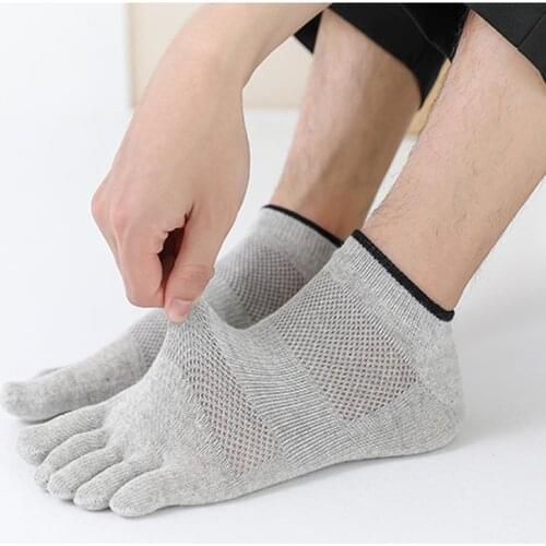 1 Pair Cotton Five Finger Sport Socks Compression Socks Breathable Colorful Striped Fashions Socks with Toes EU39-45