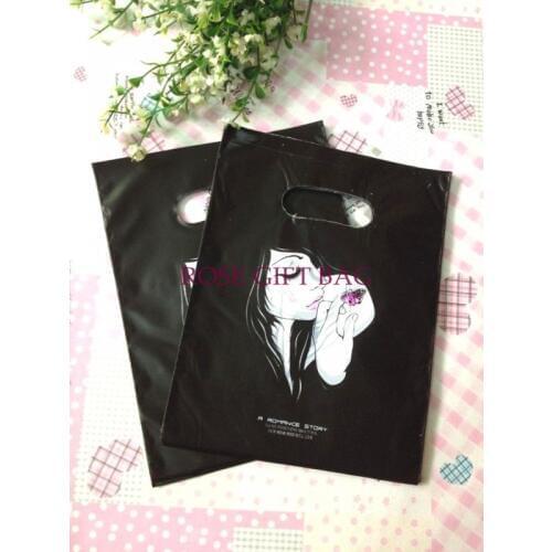 100pcs 15*20cm Lady Print Black Plastic Gift Bag Favor Jewelry Boutique Gifts Packaging Bag Plastic Shopping Bags With Handle