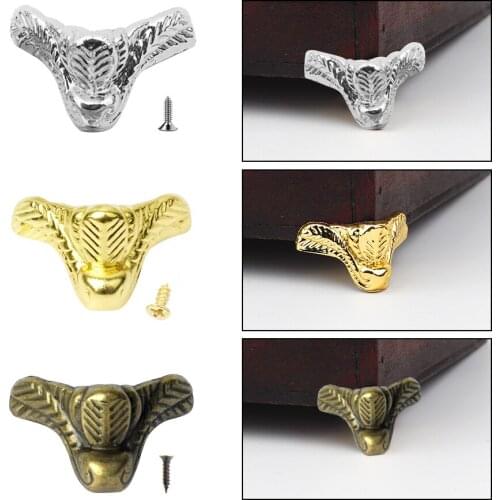4PCS Antique Wood Box Feet Leg Corner Brackets Triangle Rattan Carved Decorative Corner Protector For Furniture Hardware tools