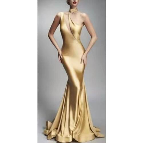 Vintage Halter Mermaid Stretchy Prom Dresses Zipper Back Robe De Soiree Floor Length Satin Gold Formal Party Gown for Women
