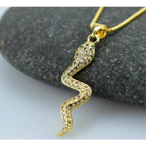 Punk Hiphop Gold Color Snake Necklace Choker for Women India Jewelry Vintage Animals Cobra Necklace Clavicle Collar