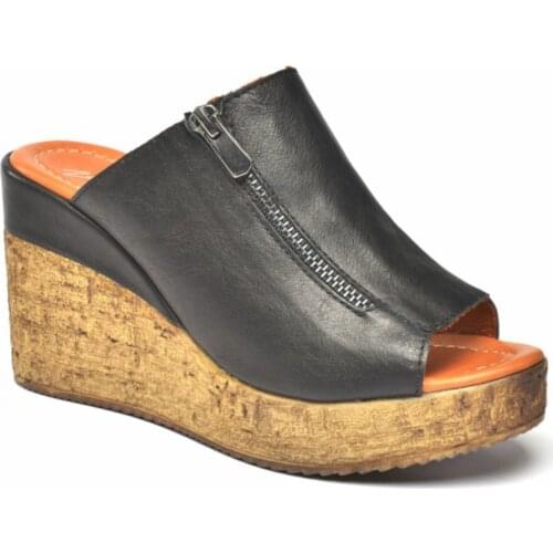 Gaspare Zipper Leather Slippers Black