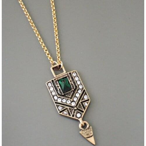 Vintage Inspired Emerald Green Necklace Birthday Gift Green Stone Minimalist Crystal handmade jewelry Faceted Birthstone LK30FIO