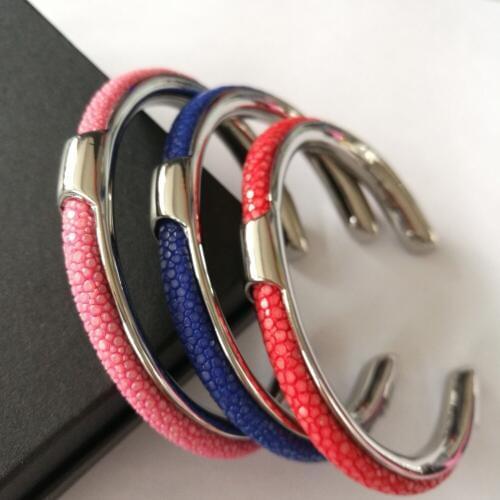 10pcs) Fashion Stingray Leather with Stainless Steel C Style Popular Bracelet Bangle for Women Men lover Gift drop ship