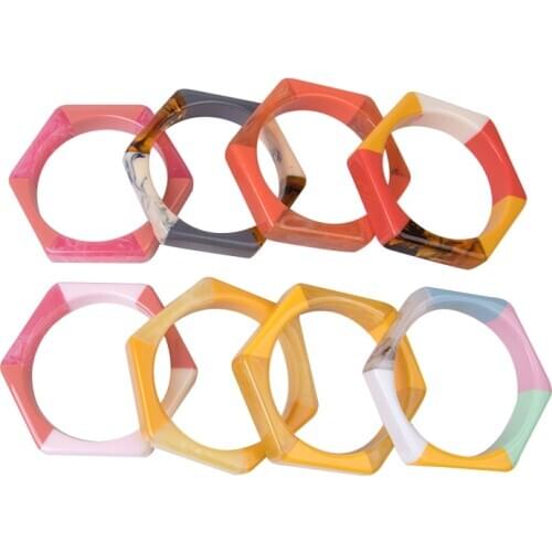 GuanLong Colorful Fashion Acrylic Bracelets Bangles Femme Resin Wide Cuff Bangles for Women Hexagon Big Bangle Vintage Jewelry