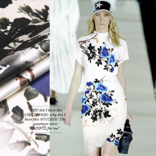 PRINTED SILK STRETCH SATIN 118cm width 19momme Pure Silk Dress Fabrics Oil Painting Classic White Color