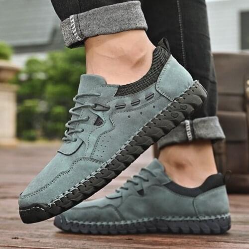 Genuine Leather Men Casual Shoes Fashion Slip On Lazy Loafers Outdoor Men Flats Shoes Comfortable Walking Leather Men Shoes