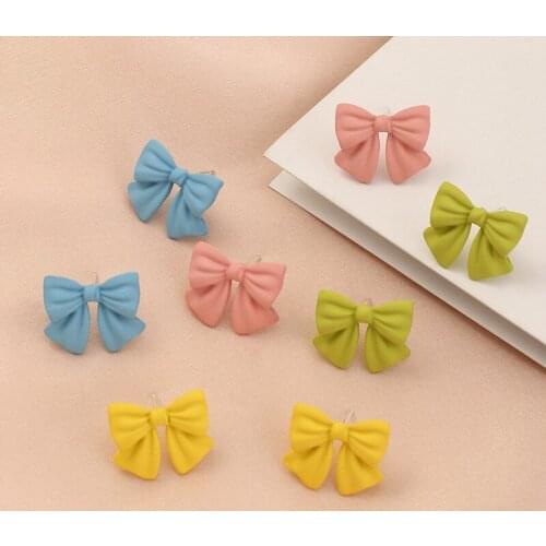 Fashion Sweet Bow Stud Earrings for Women Candy Color Pink Blue Yellow Lovely Girls Earring Metal Jewelry Spray Ear Studs