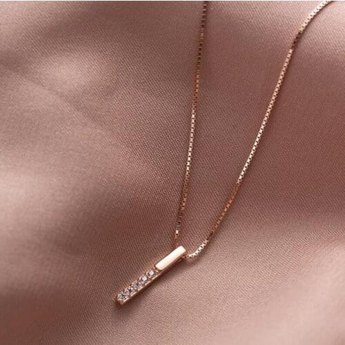 New Style High Quality Copper Necklace Simple Geometric Zircon Pendant Shiny Exquisite Womens Clavicle Chain Necklace