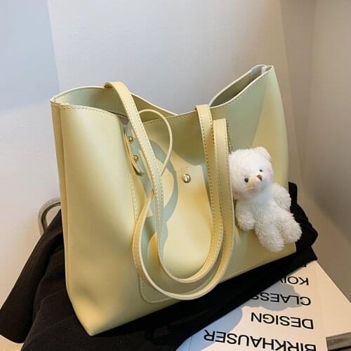 Summer bag high-quality large-capacity handbag 2021 new niche bear tote bag fashion shoulder bag