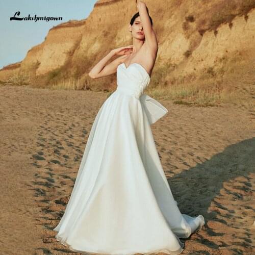 Lakshmigown Strapless A Line Wedding Dresses with Veil Sweetheart Appliqued Sleeveless Bride Dress Backless vestido de novia