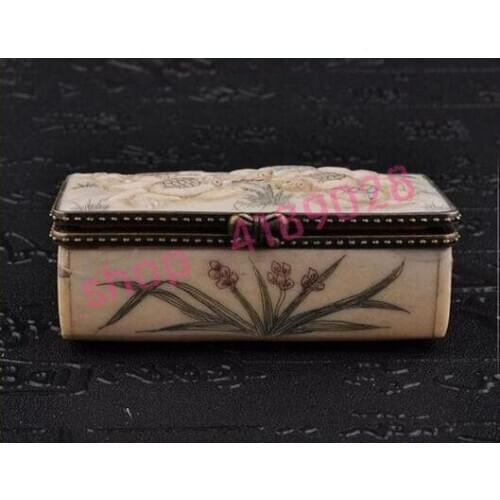 Antique Chinese, beef bone handmade cicada, snuff pot