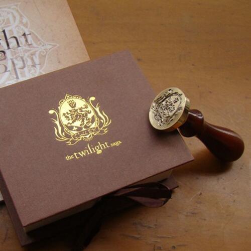Free shipping!Unique Wampire&Werewolf Wood Handle Wax Seal Stamp Wedding Custom/Greetings Envelope Seal Scrapbooking Gift