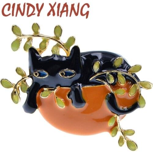 CINDY XIANG New Arrival Cute Enamel Paint Cat Brooches Unisex Women And Men Animal Green Leaves Flower Pot Brooch Pins 2 Colors