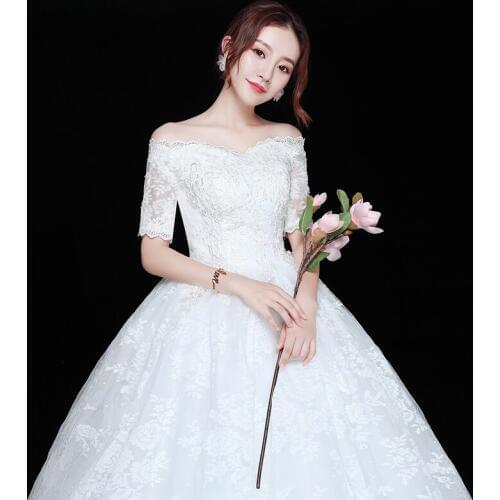 Hot Sale Lace Half Sleeve Sexy Boat Neck Wedding Dresses 2019 New Appliques Embroidery Princess Bride Gown Vestido De Noiva