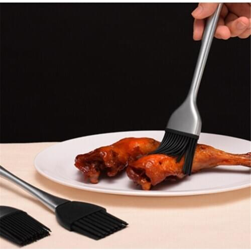Silicone BBQ Brush Kitchen Oil Brush Long Handle Barbecue Grill Cook Basting Brush Pastry Baking Brush Outdoor BBQ Accessories