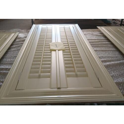 Indoor 100% Window Shutters Wooden With Standard Tilt Bar Basswood Material