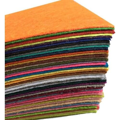 40Pcs 15x15cm Nonwoven Fabric DIY Toys Gift Colorful Manual Felt Cloth Polyester Tablecloth Square Hand Crafts For Exhibition