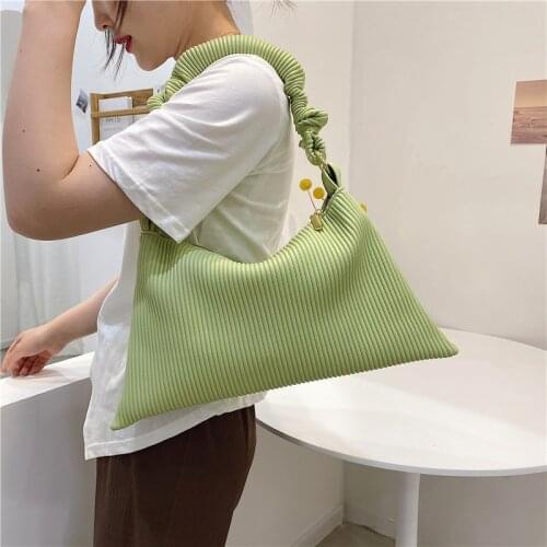 High-quality Personalized Design Organ FoldsOne-shoulder and Underarm Ladies Bag 2021New Small Fresh Korean Fashion Baguette Bag