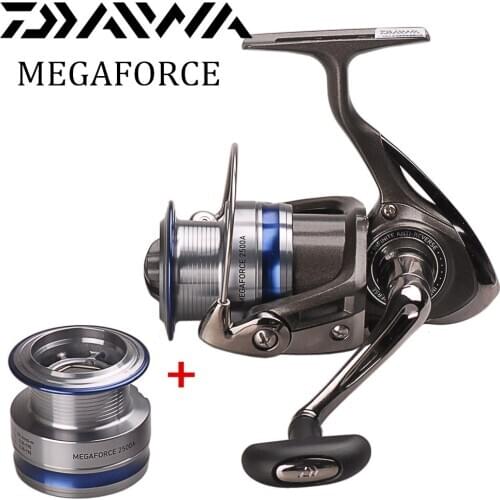 Original DAIWA MEGAFORCE Spinning Reel 2500/3000/4000A Two Metal Spool 5BB/5.3:1 Pesca Moulinet Peche Lure Fishing Reel Wheel