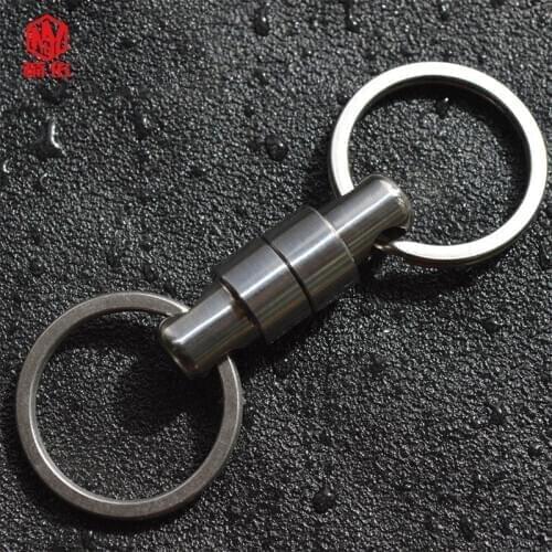 1 PCS EDC Tool Magnetic Large Titanium Alloy Rope Buckle Keychain Small Accessories Indoor Portable Hanging Buckle
