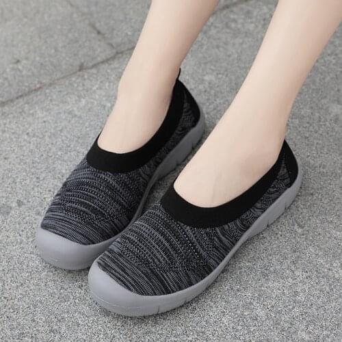 2020 Summer female Walking Shoes Women Breathable Sneakers Slip-On Casual Flexible Flats Shoes Outdoor sports Platform Sneakers