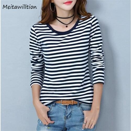 Autumn Spring Long Sleeve Black White Striped T Shirt Lady Basic 5XL Tee Shirt 2020 Casaul Loose Cotton Women Tops Plus Size