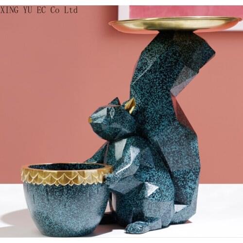 Creative Geometric Squirrel Storage Ornaments Enter The Door and Put The Key Storage Tray Animal Statue Sculpture Decoration