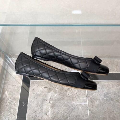 2021 Summer Fashion Design Flat Shoes Butterfly-kont Soft Comfortable Womens Pumps Genuine Sheepskin Printed Leather Outsole