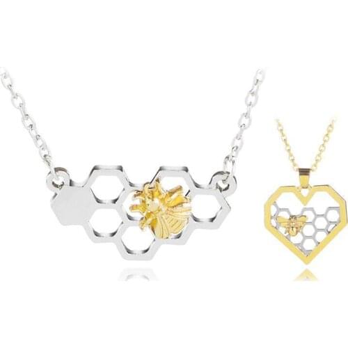 Cute Girl Gold Honeycomb Bee Charm Pendant Necklace Women Fashion Heart Honeycomb Choker Necklace Jewelry Party Girlfriend Gift