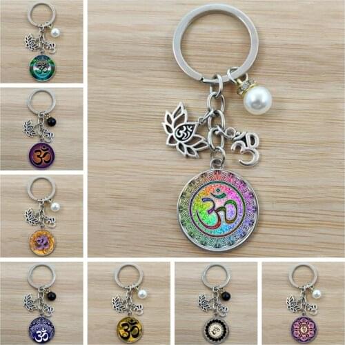 Creative Retro Glass Dome Keychain Buddhist Chakra Keychain Jewelry Indian Yoga Mandala Keychain