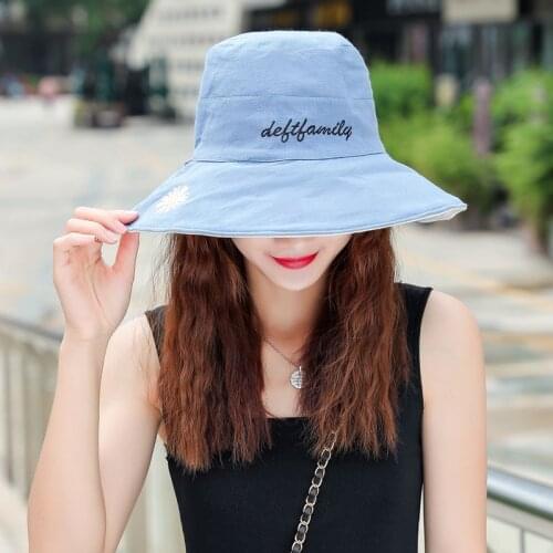 Double-sided embroidery, double-sided can wear a large brim, outdoor hiking, hiking, windproof and sun-proof folding hat