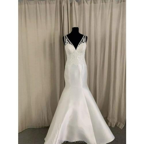 2020 Fishtail Wedding Dress Vestido De Noiva Sereia Lace Appliques Lustrous Satin Bridal Gowns Illusion Back Vestido Branco