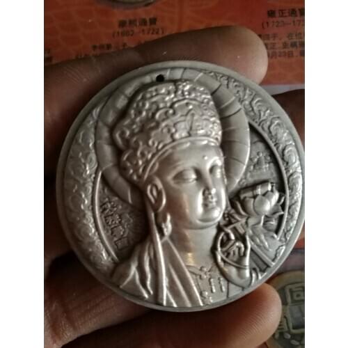 Collar de amuleto de Cabeza de Buda traspasado con colgantes de cabeza de Budismo de plata tibetana antigua | 4,5 cm