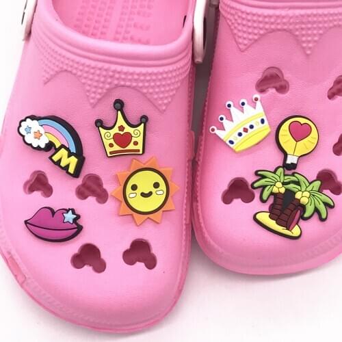 1Pcs Rainbow Colorful Stars Crown Silicone Shoe Charm Shoes Buckle Shoe Accessories Diy Wristband Backpack Kid Gift