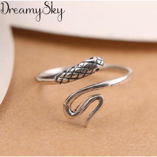 2019 Luxury Vintage Punk Silver Color Snake Rings For Women Girls Wedding Statement Finger Ring Anillos Anelli Bijoux