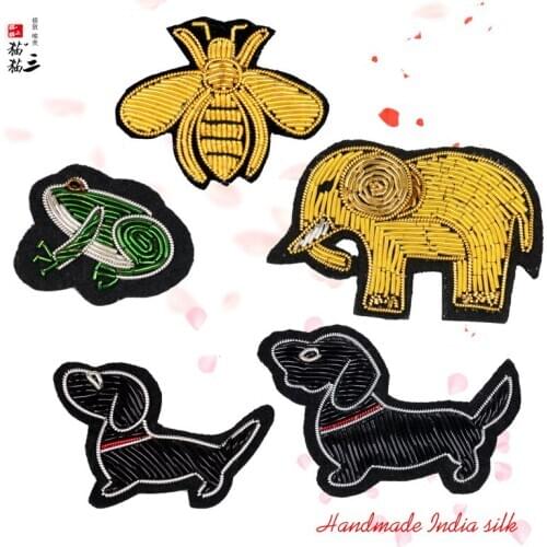 Luxury Gold Silk Embroidery Patches Clothing Decoration Cute Animals Gold Frog Bee Dog Elephant Brooch Sewing Accessories