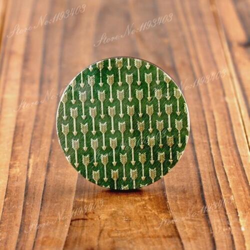 2Pcs 45mm Arrow 3D Embossed Big Round Handmade Wood Cut Pendant make Necklaces, Bracelets,Brooch-(WIB-40)