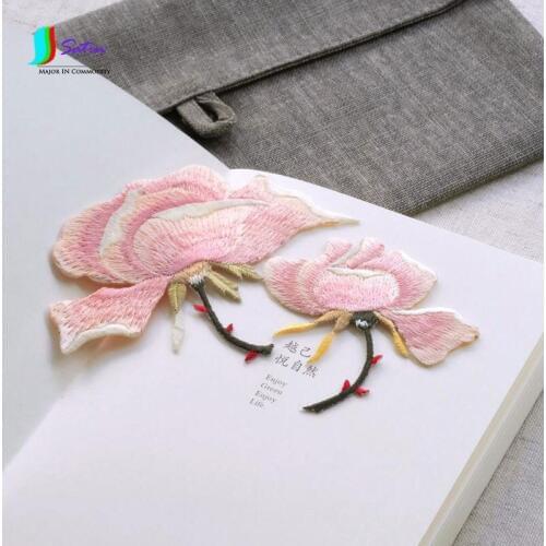 Acacia Flower Clothes Pants Hat Fashion Cloth DIY Embroidery Flowers Popular Applique Decorative Wild Pink Size 8.3*10.8cm S182P