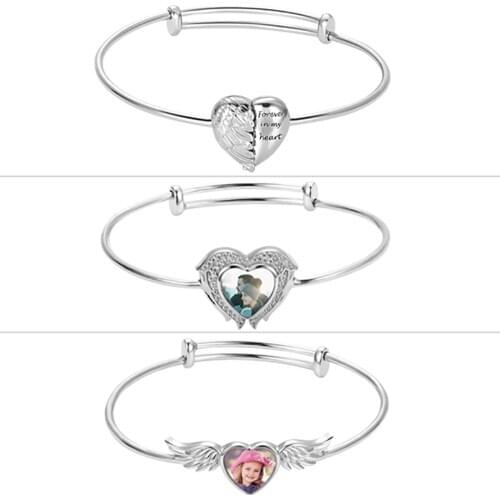 Uonney Dropshipping Custom Engraved Heart-shaped Photo Bracelet in Silver Personalized Angel Wing Bracelet Best Gift for Her