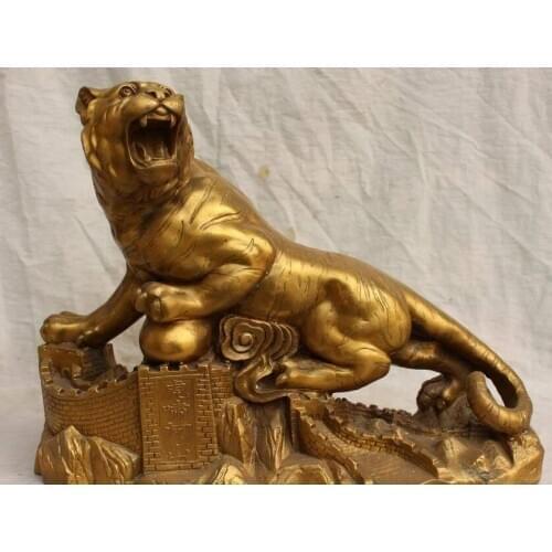 18" Chinese Bronze Animal Fengshui Tigre Up Hill Tiger The Great Wall Statue