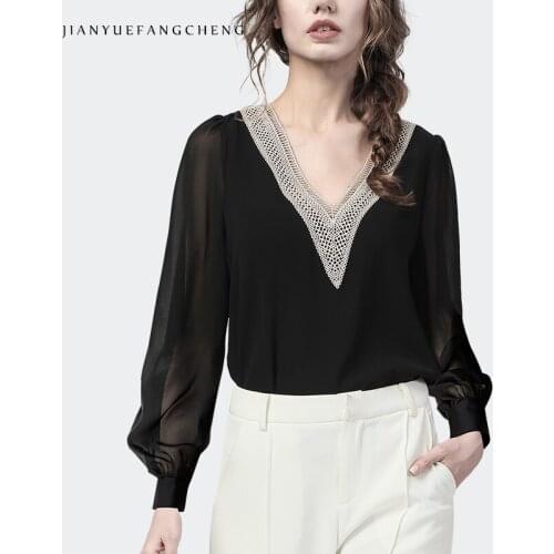 Fashion Women Black Chiffon Blouse Loose Bat Wing Sleeved Lightweight Summer Top With Lace V-Neck Elegant Office Ladies Tops