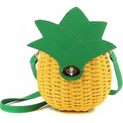 Handmade Wicker Woven Shoulder Bag Creative Rattan Pineapple Shape Crossbody Bag for Women Straw Summer Beach Bag Small Purses