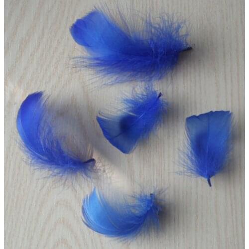 20Pcs/Lot Blue Color Natural 5-8cm Floating Goose Feather Plume For Wedding Hat DIY Crafts Headwear Hair Accessories Decoration
