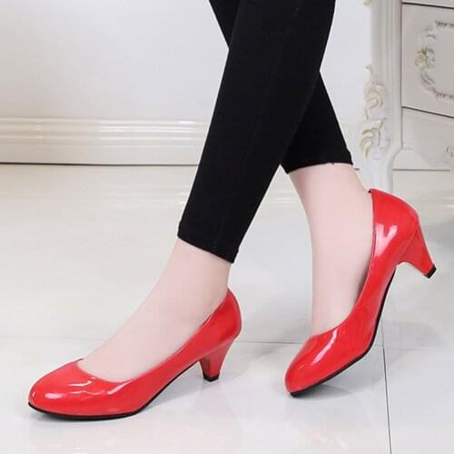 Plus Size 35-42 Ol Office Shoes Woman Patent Leather Pumps Medium Heel Dress Shoes Women Wedding Shoes Ladies apatos mujer 71L66