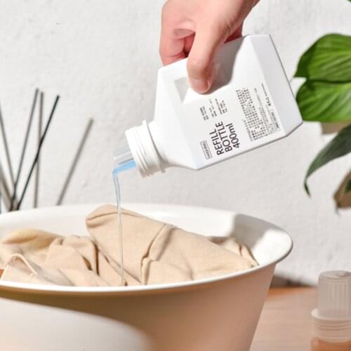 Bathroom Large Capacity Laundry Detergent Bottle Filled With Household Cleaning Agent Softener Laundry Detergent Bottle