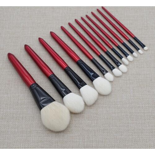 Professional Handmade Makeup Brushes Set Saikoho Goat Hair Face Powder Blush Eye Shadow Brush Cosmetic Tools Make Up Brush Kit