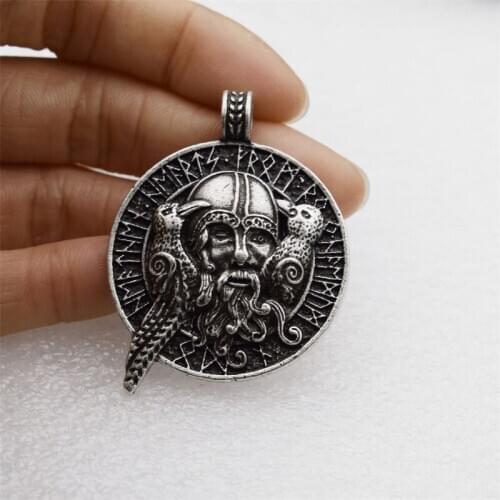 Viking Raven of Odin 's Symbol Pendant Keychain Odin Rune Amulet