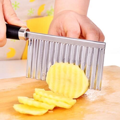 Potato French Fry Cutter Stainless Steel Serrated Blade Slicer Vegetable Fruit Potato Wave Ripple Knife Slicer Potato Chip Maker