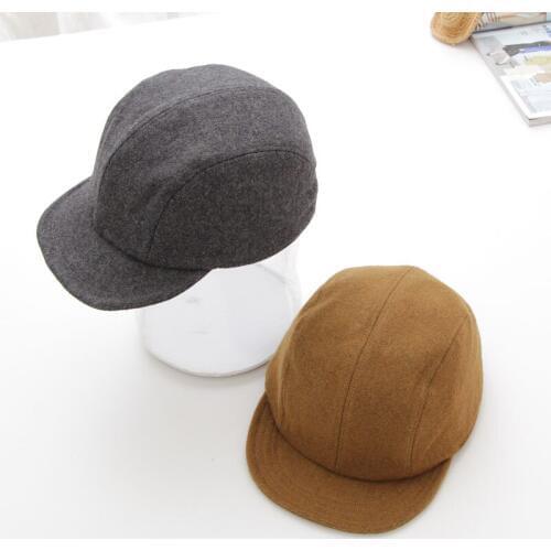 Free shipping High Quality Newsboy caps Vistor Hats Unisex Wool Painting Caps Outdoor Berets Bonnet Warm Short Soft brim Fedoras